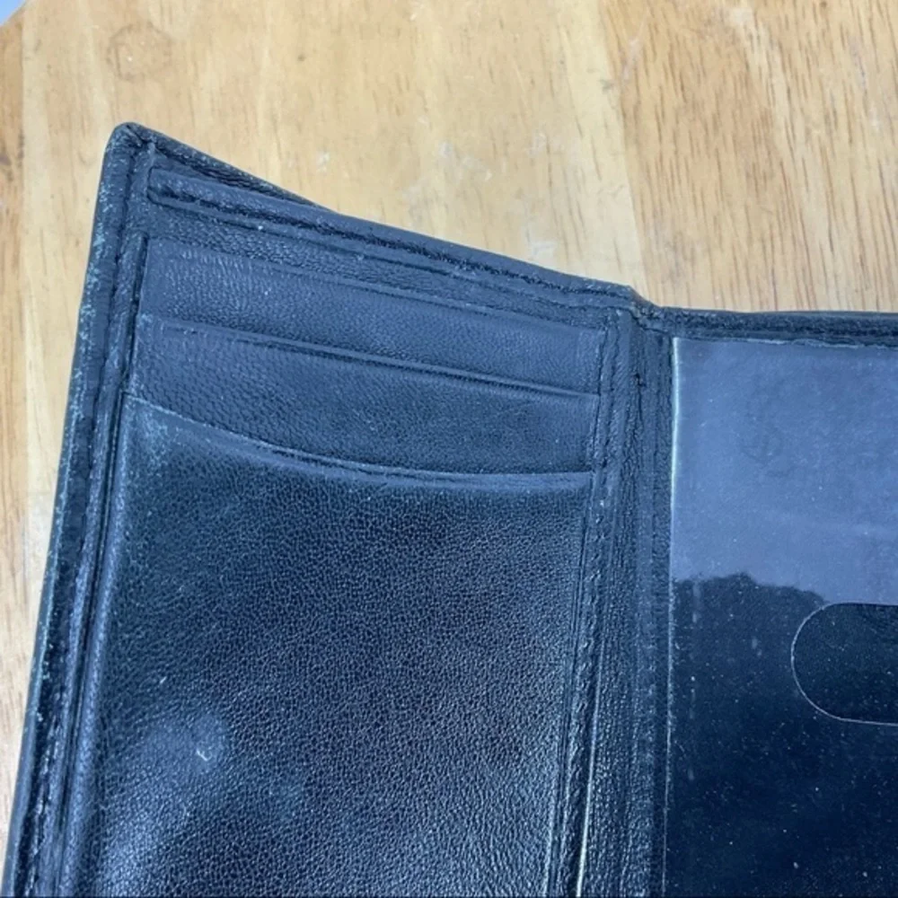 Ives Saint Laurent men’s tri fold black leather wallet